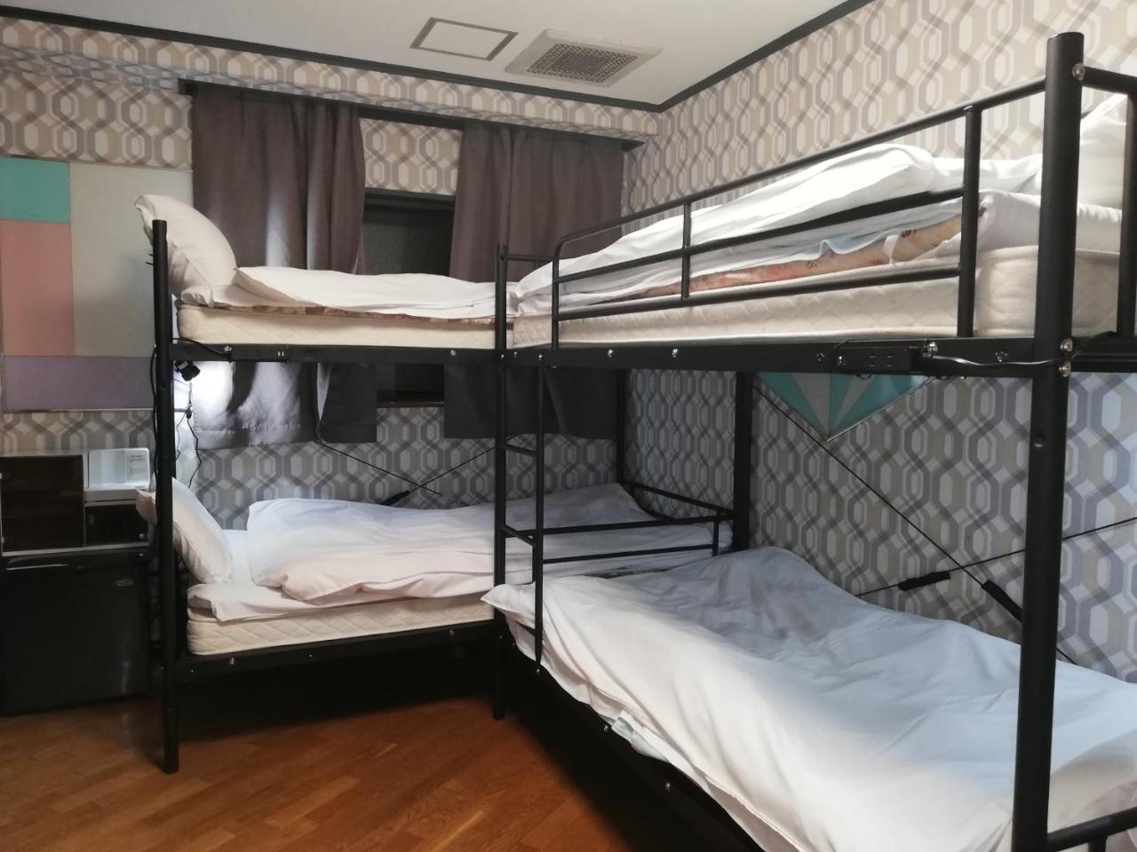 Family & Bakpak Tokyo Hostel Экстерьер фото